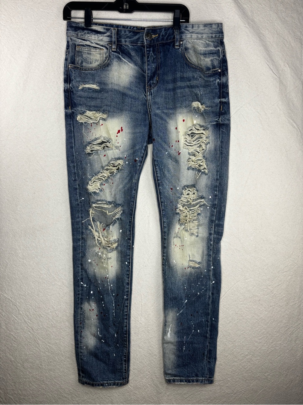 Crysp denim men’s size 34 paint splatter jeans